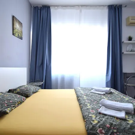 Piata Rosetti * בוקרשט