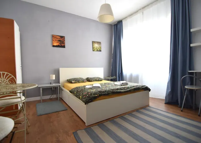 Piata Rosetti Apartman